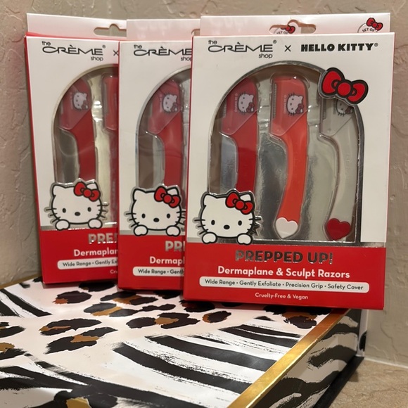 Hello Kitty | Other | Hello Kitty Dermaplane Sculpt Razors Bundle 3 ...